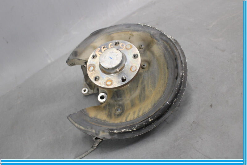 Load image into Gallery viewer, 13-17 Volkswagen CC Rear Right Passenger Side Spindle Knuckle Wheel Hub Oem
