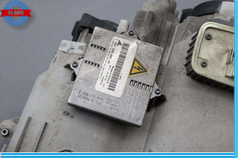 Load image into Gallery viewer, 03-08 Mercedes R230 SL500 SL55 AMG Right Passenger Side Headlight Lamp Xenon Oem
