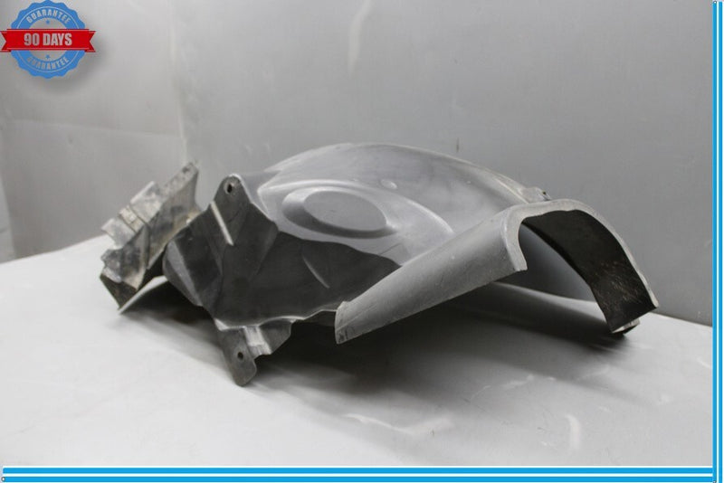 Load image into Gallery viewer, 08-14 Mercedes W204 C300 C350 Front Right Side Fender Liner Splash Guard Oem
