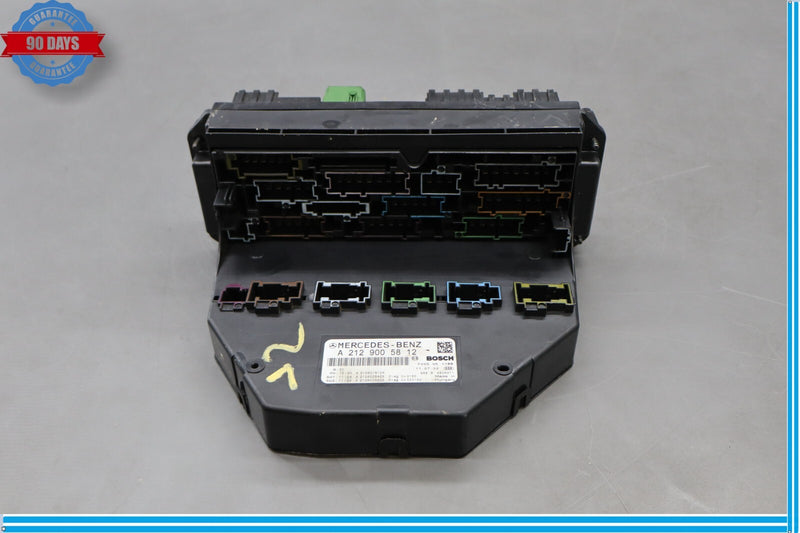 Load image into Gallery viewer, 12-15 Mercedes W204 C250 Front SAM Fuse Relay Junction Box Control Assembly Oem
