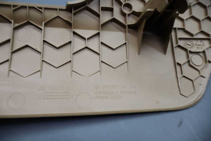 Load image into Gallery viewer, @11-18 Porsche Cayenne 958 Front Right Side Seat Outer Trim Cover Panel Oem
