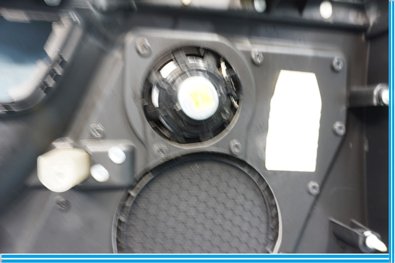 Load image into Gallery viewer, 10-13 Land Rover Range Rover Sport Front Right Side Door Card Panel Oem
