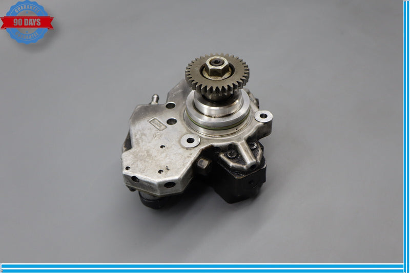 Load image into Gallery viewer, Mercedes X164 GL320 E320 BlueTec Diesel High Pressure Fuel Injection Pump Oem
