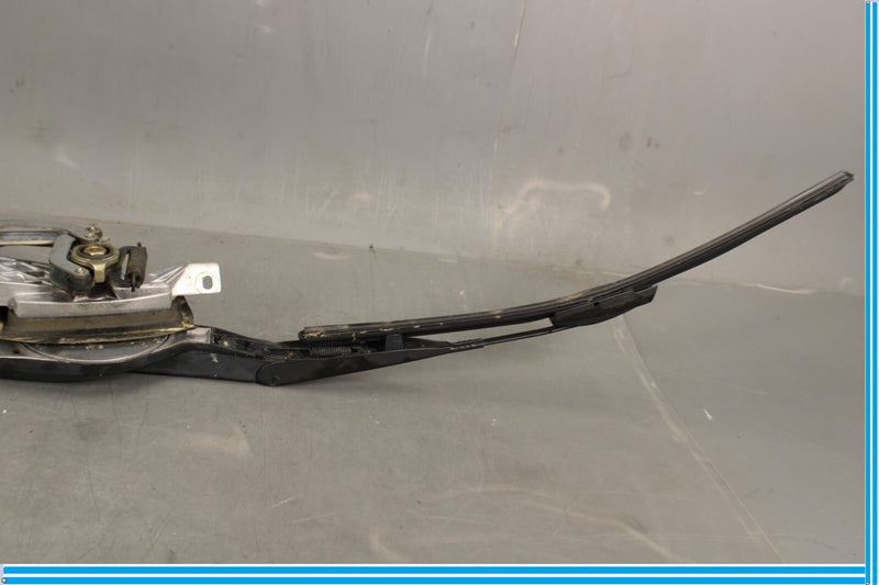 Load image into Gallery viewer, 96-02 Mercedes R129 SL500 SL320 Windshield Wiper Motor W/ Arm Oem
