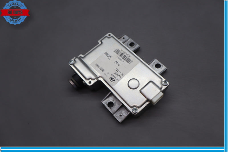 Load image into Gallery viewer, 11-13 Hyundai Equus Windshield Assist Lane Departure Warning Camera Oem
