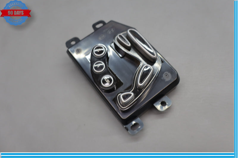 Load image into Gallery viewer, 11-13 Hyundai Equus Front Left Driver Side Seat Memory Adjuster Switch Oem

