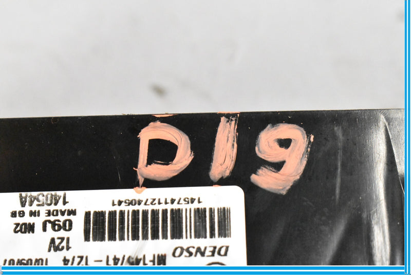 Load image into Gallery viewer, 2003-2011 Bentley Continental Foot Well Air Vent Grille 3D0819923A Oem
