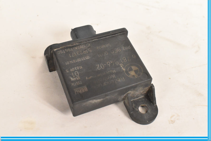 Load image into Gallery viewer, 09-12 BMW 750Li 750i F01 F02 Tire Pressure Antenna Trigger Control Module Oem
