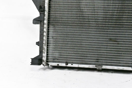 07-10 AUDI Q7 Engine Cooling Radiator OEM 7L6121253K       