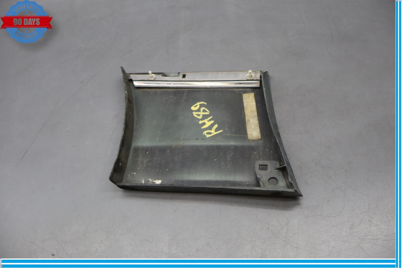 Load image into Gallery viewer, 01-06 Lexus LS430 Front Right Passegner Side Fender Plastic Molding Oem
