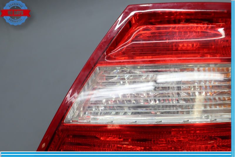 Load image into Gallery viewer, 08-14 Mercedes W204 C350 C300 C63 Rear Right Passenger Side Tail Light Lamp Oem

