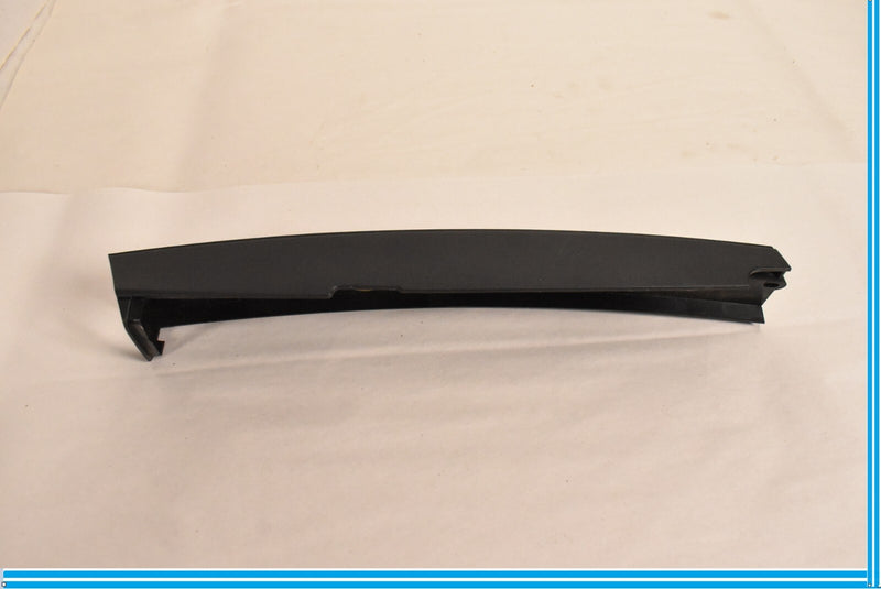 Load image into Gallery viewer, 09-15 BMW 740i 750i 750Li F01 F02 Rear Right Window Shade Adapter Trim Oem
