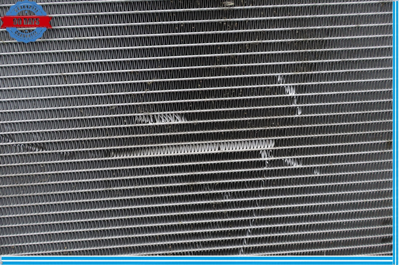 Load image into Gallery viewer, 10-15 BMW 750Li 750Li xDrive Engine Main Large Grade Radiator Oem
