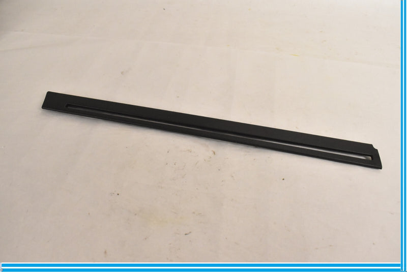Load image into Gallery viewer, 2012 BMW F10 528XI 550I REAR RIGHT PLASTIC TRIM COVER
