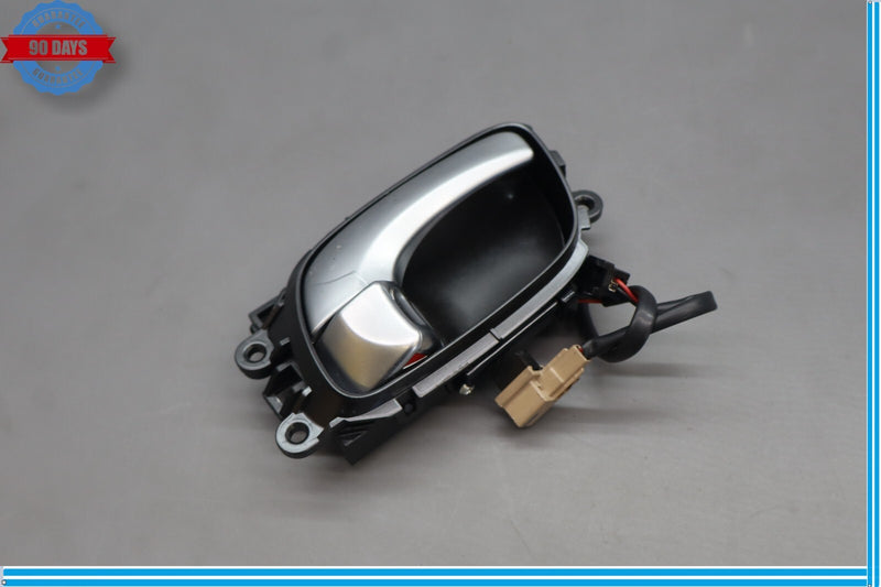 Load image into Gallery viewer, 11-13 Hyundai Equus Rear Right Passenger Side Inner Door Handle Oem
