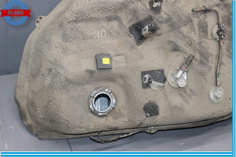 Load image into Gallery viewer, 2016 Hyundai Genesis Fuel Tank With Sender And Pump 31100B1500 Oem
