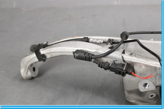 11-18 Porsche Cayenne Right Passenger Side Spindle Knuckle Hub Oem