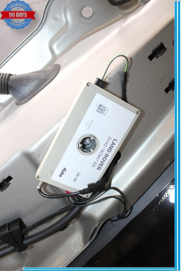 Load image into Gallery viewer, 10-13 Land Range Rover HSE Rear Upper Trunk Lid Tailgate Liftgate Shell Oem
