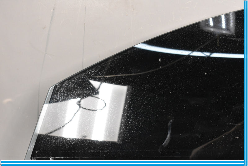 Load image into Gallery viewer, 06-11 Mercedes CLS550 CLS55 AMG W219 Front Left Driver Door Window Glass Oem
