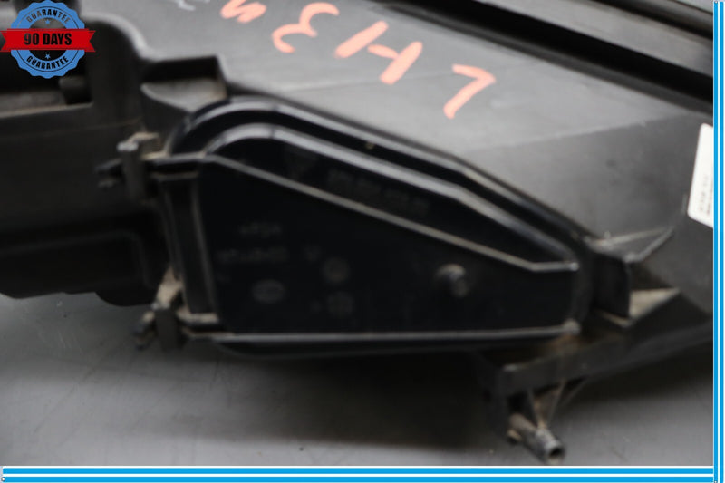 Load image into Gallery viewer, 10-13 Porsche Panamera 970 Front Left Driver Side Side Headlight Lamp Oem
