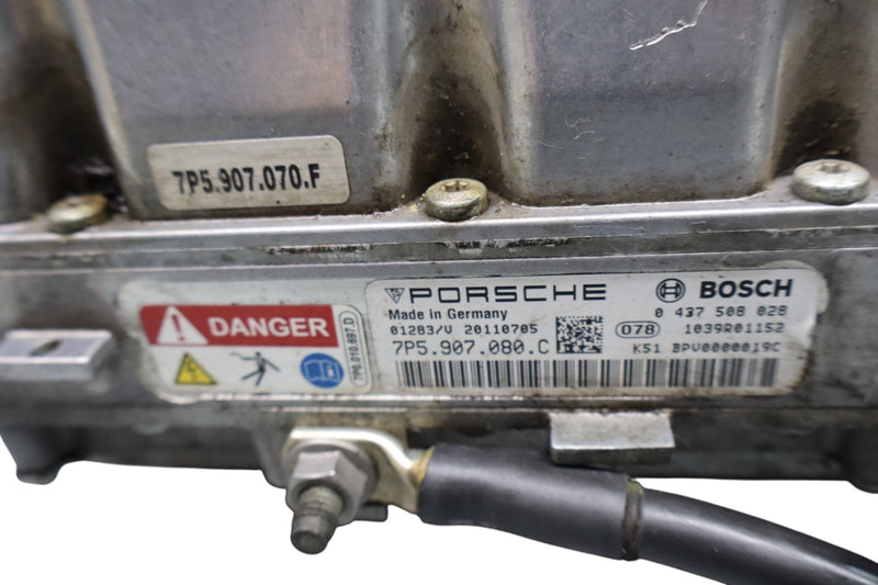 Load image into Gallery viewer, 11-12 Porsche Cayenne 958 Hybrid S Battery Power Voltage Inverter Converter Oem
