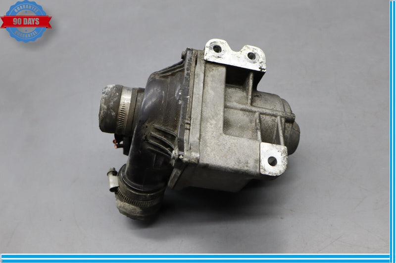 Load image into Gallery viewer, 10-13 BMW  535i GT xDrive Electric Engine Water Pump 11517588885 Oem
