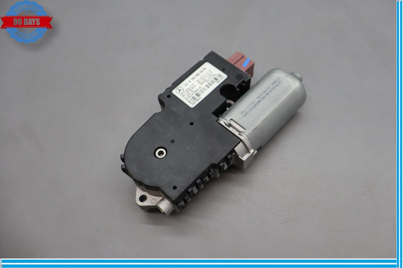 Load image into Gallery viewer, 12-19 Mercedes GL450 GL550 X166 Sunroof Sun Roof Motor A1669000409 Oem
