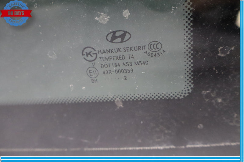 Load image into Gallery viewer, 11-16 Hyundai Equus Sig Sunroof Sun Roof Moonroof Glass 81610-3M001 Oem
