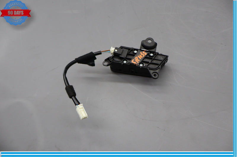 Load image into Gallery viewer, 07-14 Mercedes W216 CL550 S550 S63 AMG Right Side Door Lock Control Switch Oem
