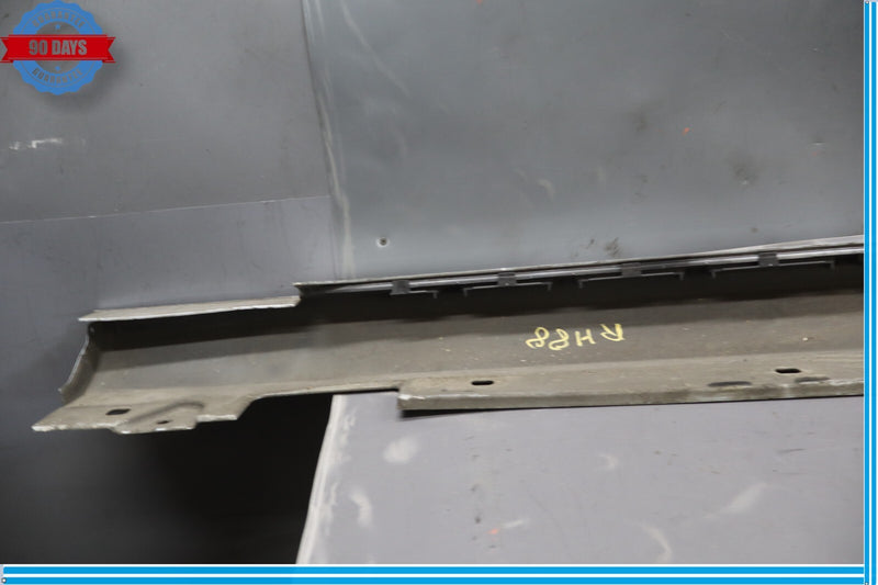 Load image into Gallery viewer, 12-18 Mercedes W218 CLS400 CLS550 Right Side Skirt Rocker Panel Molding Oem
