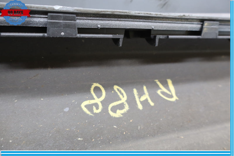 Load image into Gallery viewer, 12-18 Mercedes W218 CLS400 CLS550 Right Side Skirt Rocker Panel Molding Oem
