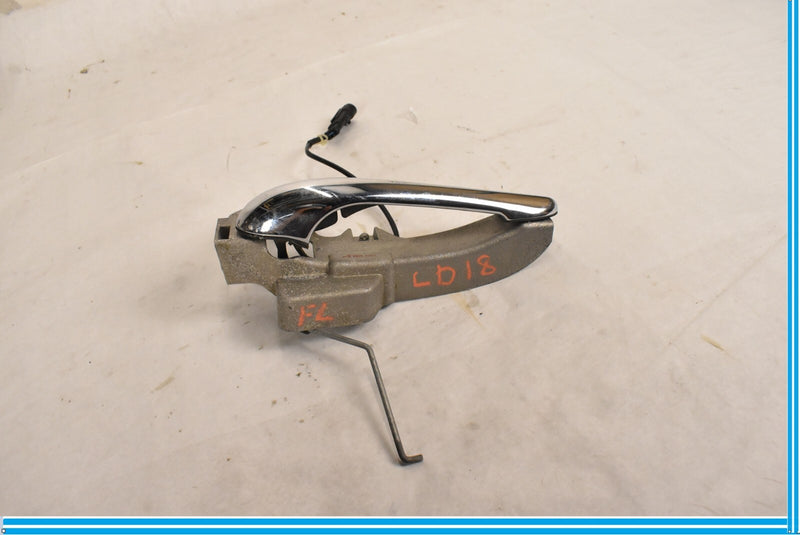 Load image into Gallery viewer, 04-08 Maserati Quattroporte Front Left Driver Exterior Door Handle Oem
