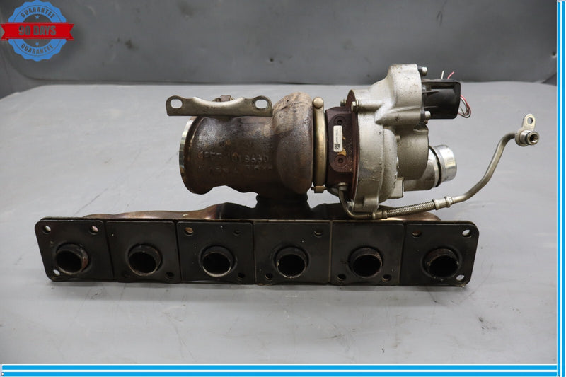 Load image into Gallery viewer, 11-13 BMW F10 535i GT xDriver Turbo Turbocharger W/ Exhaust Manifold Oem
