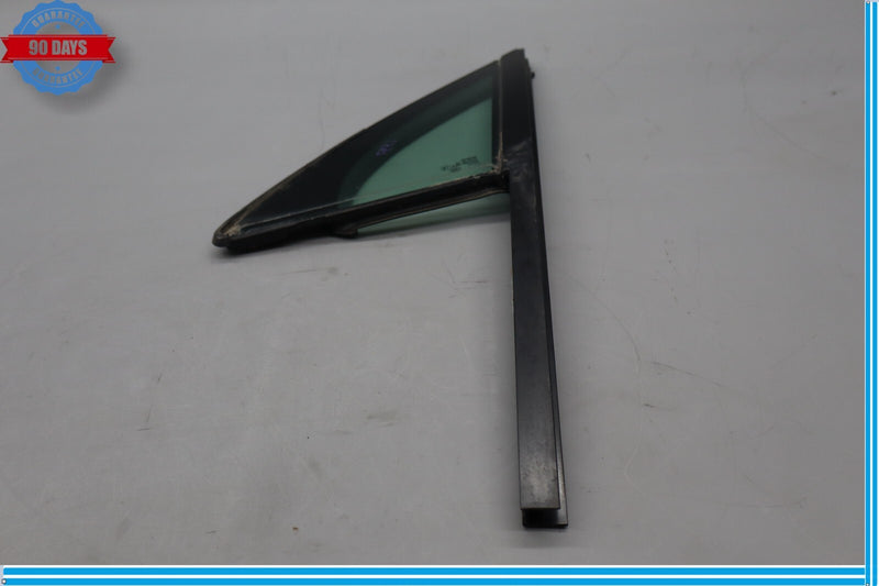 Load image into Gallery viewer, 11-17 Volkswagen VW Touareg Front Right Side Door Quarter Auto Vent Glass Oem
