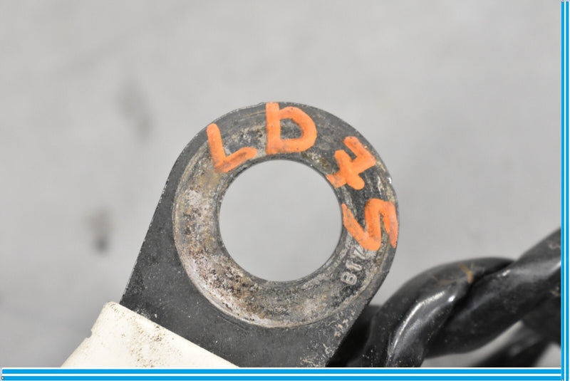 Load image into Gallery viewer, 02-10 Lexus SC430 Left Driver Side Seat Belt Buckle 7338024030 Oem
