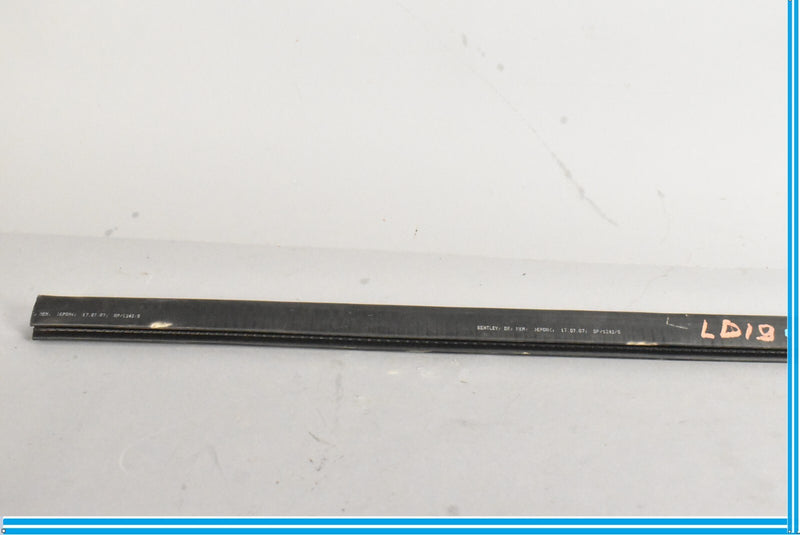 Load image into Gallery viewer, 04-11 Bentley Continental GT GTC Left Door Rubber Gasket 3W8837471B Oem
