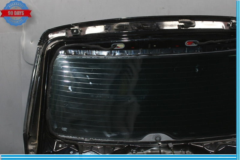 Load image into Gallery viewer, 11-14 Volkswagen VW Touareg Tailgate Liftgate Shell Black 7P6827159B Oem

