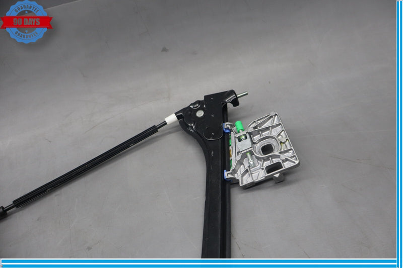 Load image into Gallery viewer, 12-20 Mercedes R172 SLK350 SLC300 Front Right Side Door Window Regulator Oem
