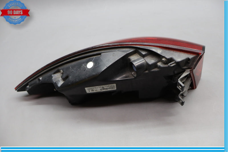 Load image into Gallery viewer, 15-18 Porsche Cayenne 958 Rear Right Side Outer Tail Light Taillight Lamp Oem
