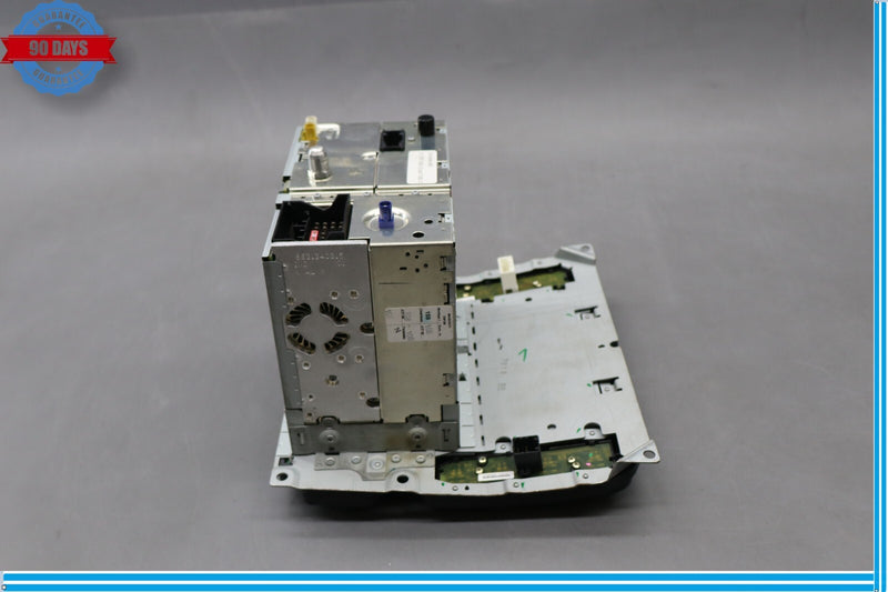 Load image into Gallery viewer, 03-08 Maserati Quattroporte M139 GPS Navigation Radio Head Unit 7612002395 Oem
