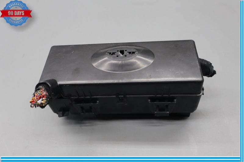 Load image into Gallery viewer, 14-20 Maserati Ghibli Engine Fuse Box Relay Block 670036281 Oem
