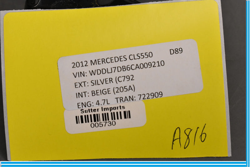 Load image into Gallery viewer, 12-18 Mercedes CLS550 CLS63 W218 Rear Right Side Seat Belt Buckle Oem
