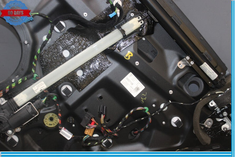 Load image into Gallery viewer, 10-16 Porsche Panamera 970 Rear Right Side Door Window Regulator Carrier Oem
