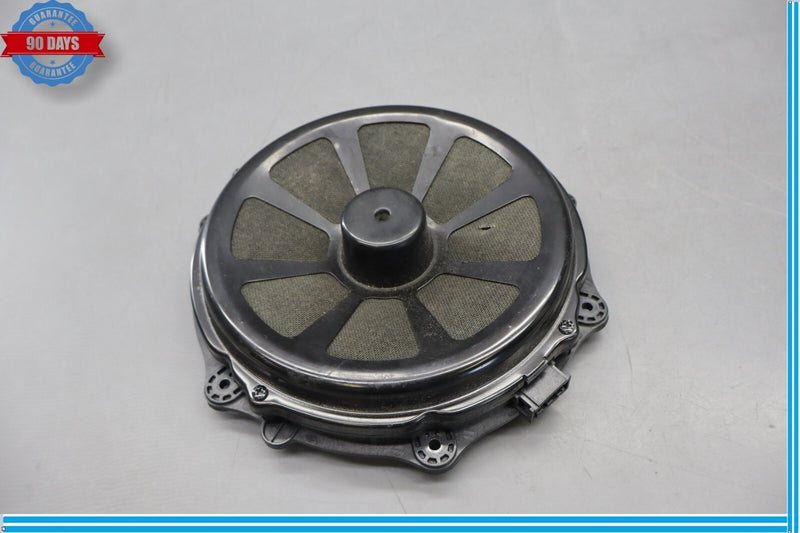 Load image into Gallery viewer, 10-16 Porsche Panamera 970 Front Left or Right Door Audio Sound Speaker Oem
