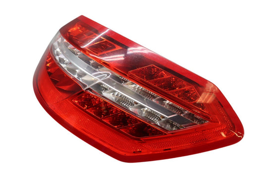 10-13 Mercedes W212 E550 Rear Right Side Tail Light Lamp Assembly 2129067101 Oem