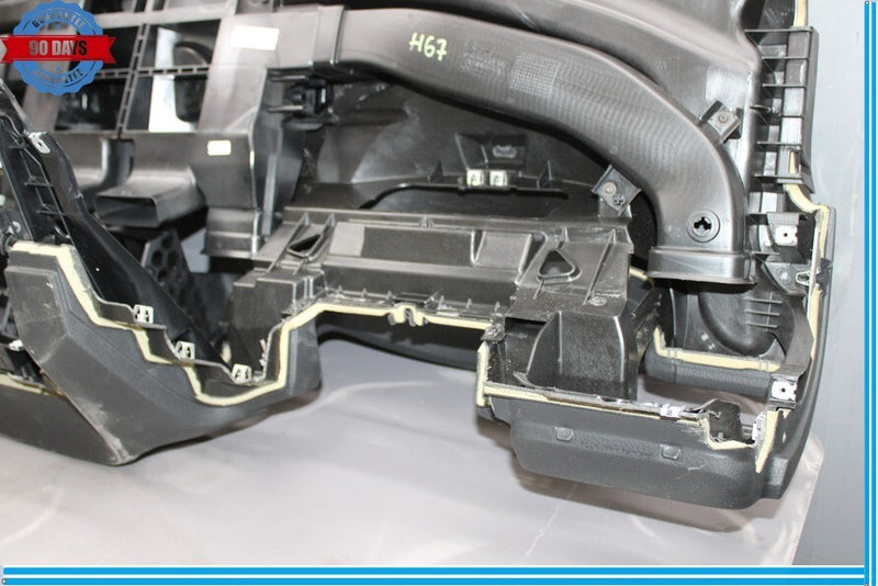 Load image into Gallery viewer, 11-17 Volkswagen Touareg Front Dashboard Dash Instrument Panel Assembly Oem
