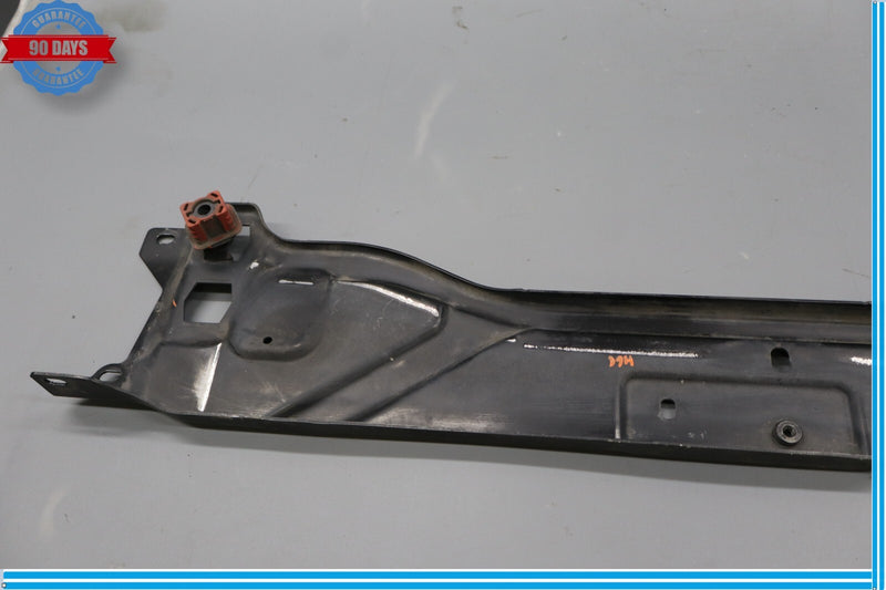 Load image into Gallery viewer, 10-16 Mercedes W212 E350 E550 E63 AMG Upper Radiator Core Support Bracket Oem
