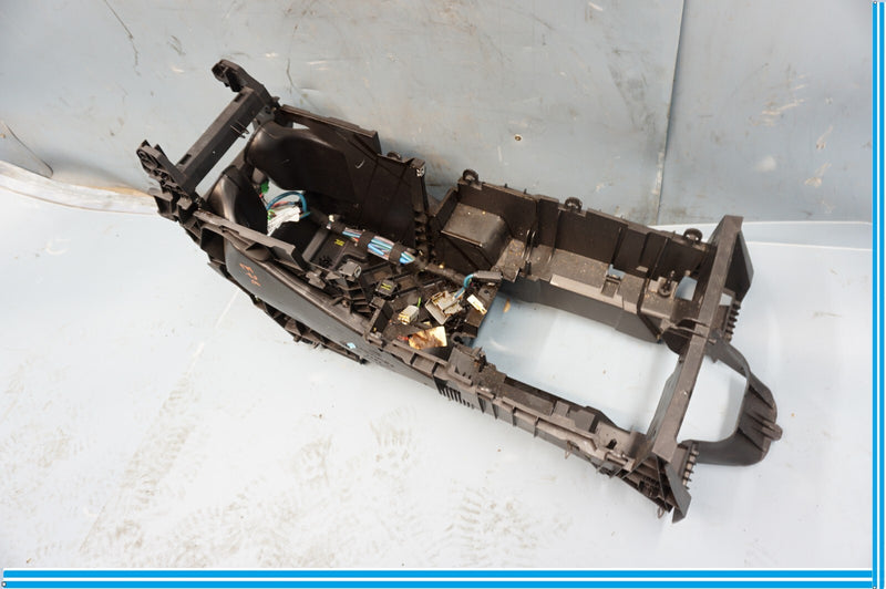 Load image into Gallery viewer, 10-13 Land Rover Range Rover Sport Center Console Base Air Duct Oem
