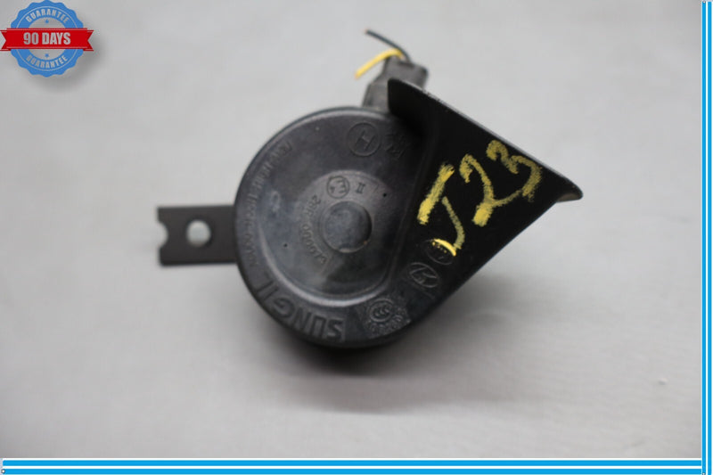 Load image into Gallery viewer, 11-16 Hyundai Equus Sig High Pitch Tone Horn Black 966203N000 Oem
