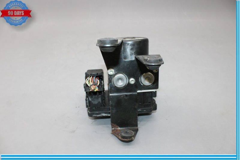 Load image into Gallery viewer, 07-09 Jaguar XK XKR X150 ABS Anti Lock Brake Pump Module 7W832C405BD Oem
